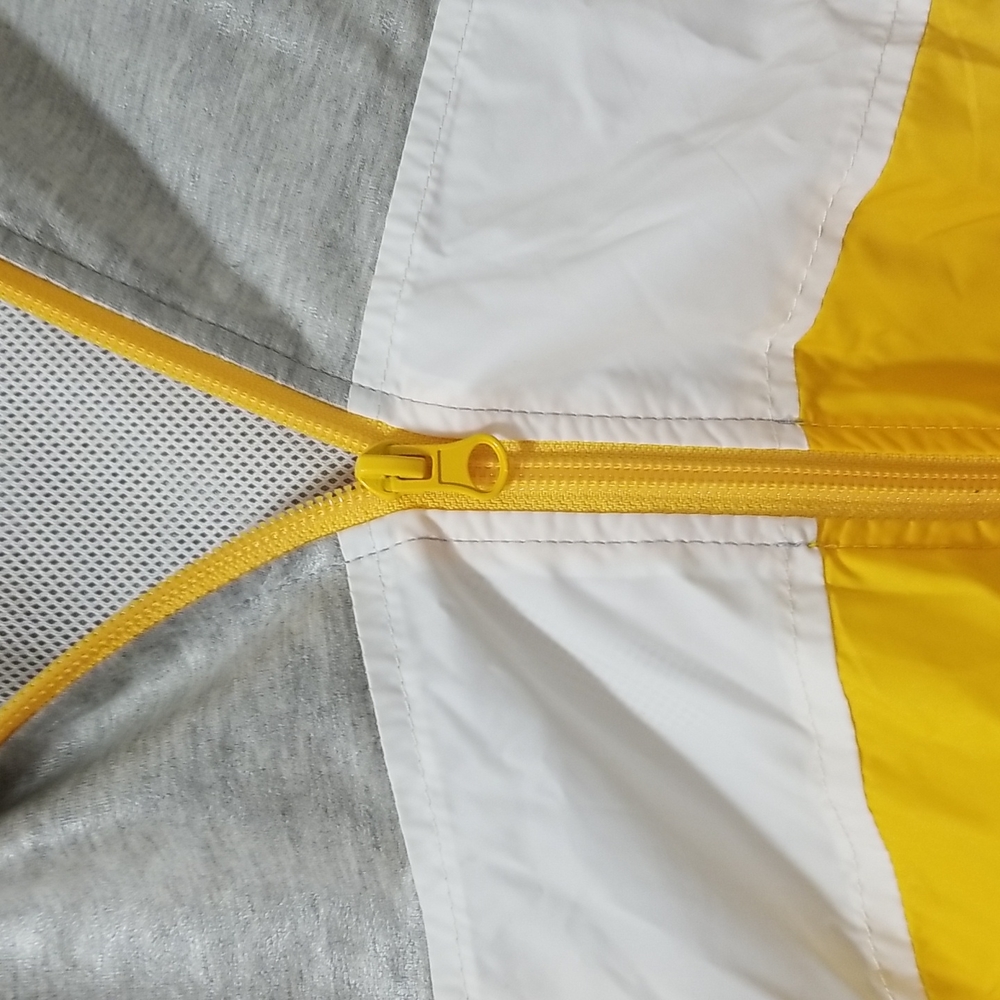Wind breaker - Picture 4 of 4